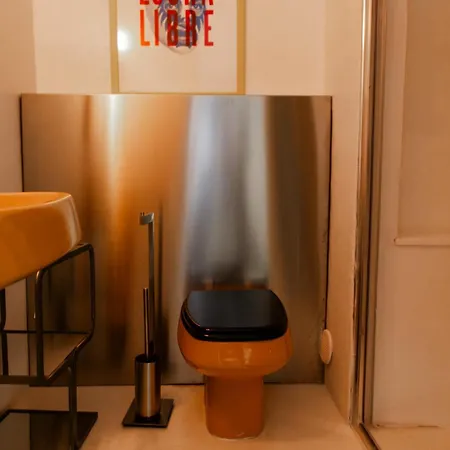 Brut Loft كامينيا