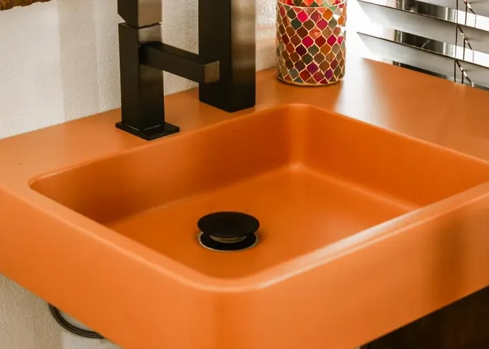 Luxury Waterfront Loft With Panoramic Views Apartment