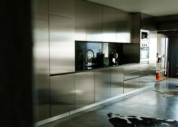 Apartament Luxury Waterfront Loft With Panoramic Views