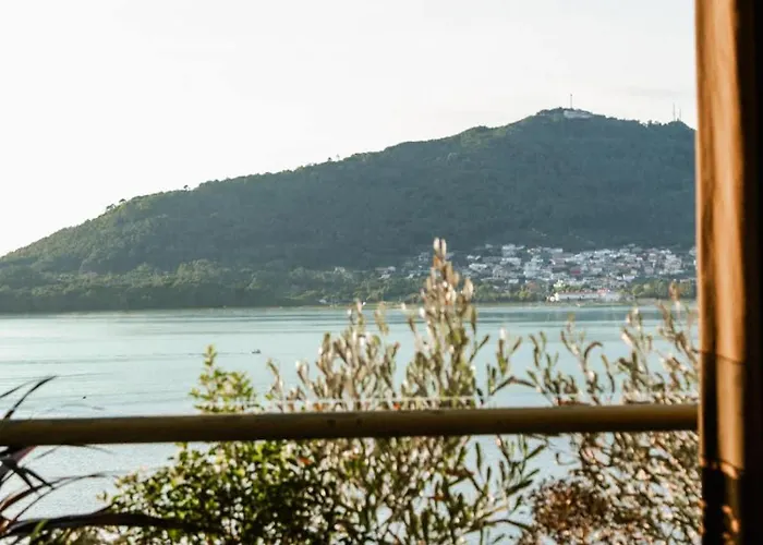 Apartamento Luxury Waterfront Loft With Panoramic Views Caminha